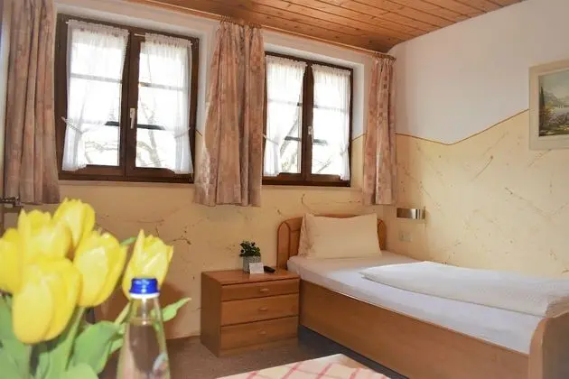 Economy Tek Kişilik Oda