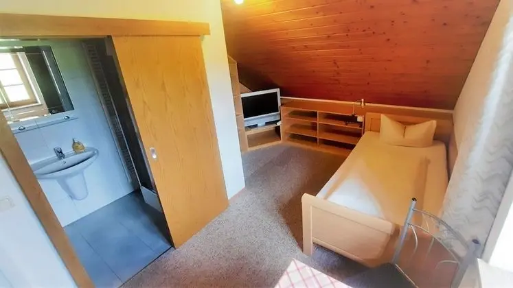 Economy Tek Kişilik Oda