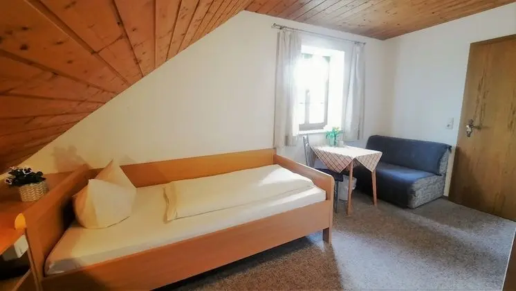 Economy Tek Kişilik Oda