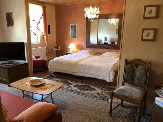 Tek Büyük Yataklı Oda