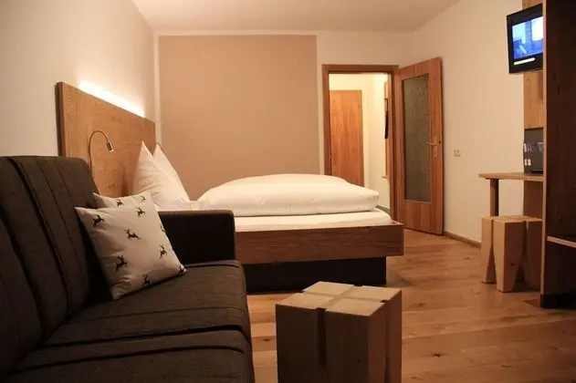 Standard Tek Büyük Yataklı Oda, Dağ Manzaralı