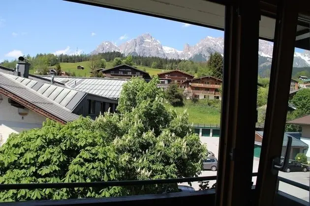 Standard Tek Büyük Yataklı Oda, Dağ Manzaralı