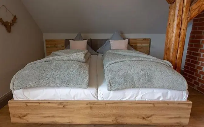 Tek Büyük Yataklı Oda