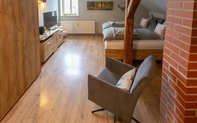 Tek Büyük Yataklı Oda