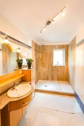 Romantic Tek Büyük Yataklı Oda