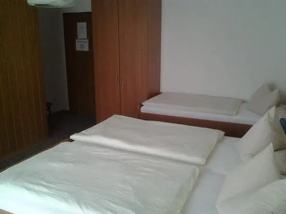Standard Üç Kişilik Oda