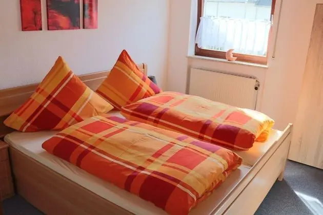 Tek Büyük Yataklı Oda, 1 Büyük (Queen) Boy Yatak