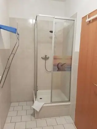 Classic Tek Büyük Yataklı Oda