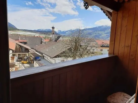 Üç Kişilik Oda, Özel Banyo (Balcony)