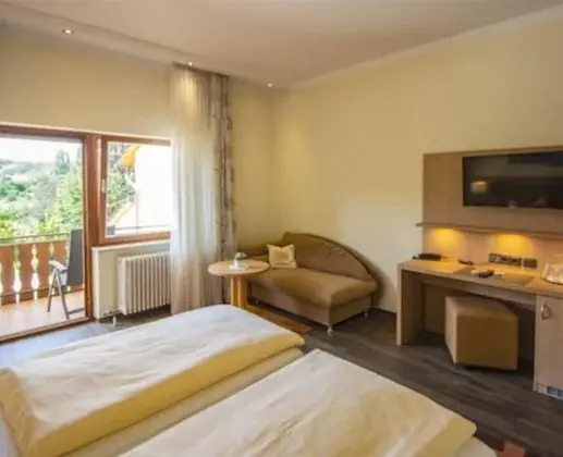 Superior Tek Büyük Yataklı Oda (large bathroom, terrace)
