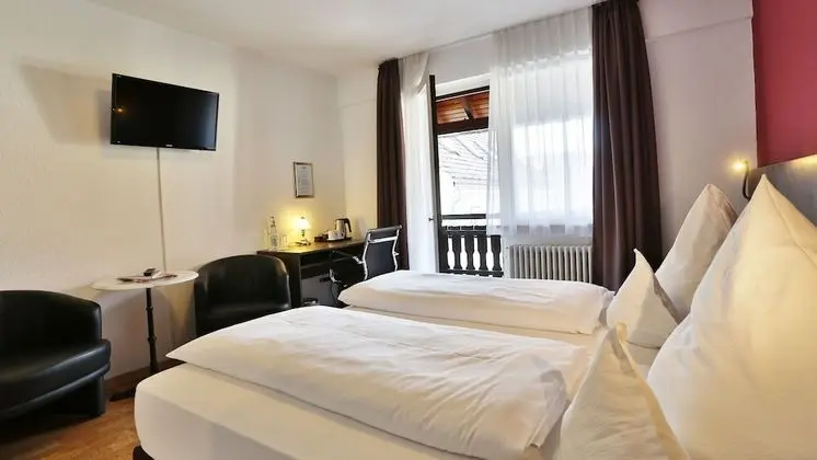 Tek Büyük veya İki Ayrı Yataklı Oda