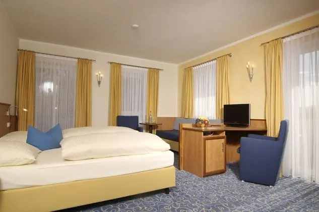 Superior Tek Büyük Yataklı Oda, Balkon (Mediterranean Style)