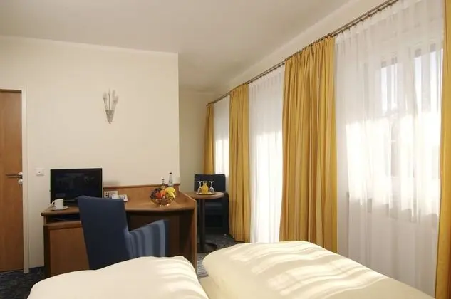 Superior Tek Büyük Yataklı Oda, Balkon (Mediterranean Style)