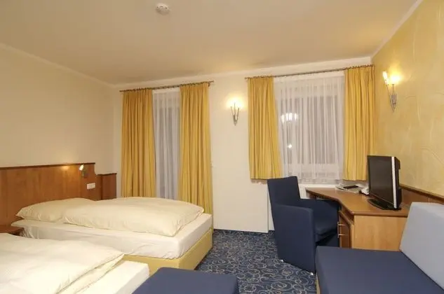 Superior Tek Büyük Yataklı Oda, Balkon (Mediterranean Style)