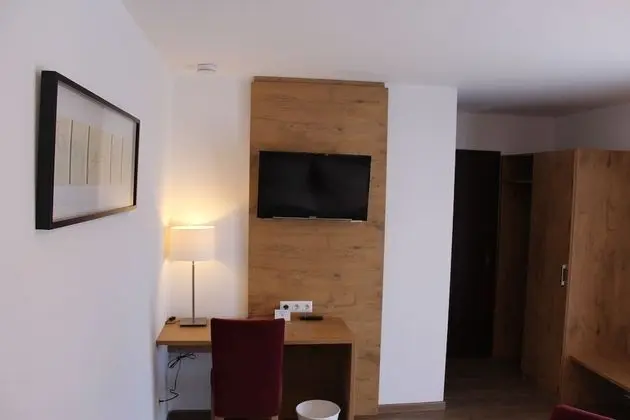 Deluxe Tek Büyük Yataklı Oda, Balkon