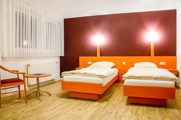 Comfort Tek Büyük Yataklı Oda