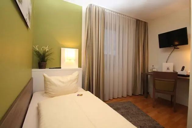 Comfort Tek Kişilik Oda