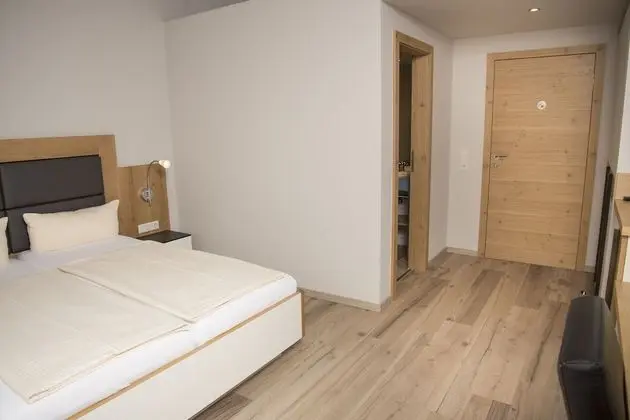 Comfort Büyük Yataklı Tek Kişilik Oda