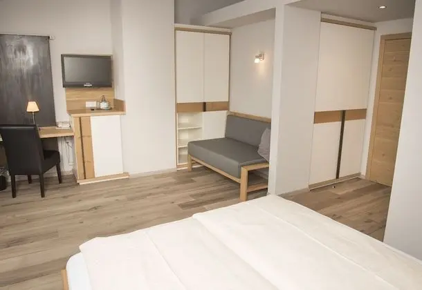Comfort Tek Büyük Yataklı Oda