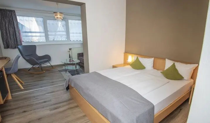 Comfort Tek Büyük Yataklı Oda