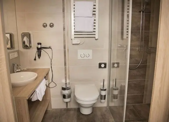 Comfort Tek Büyük Yataklı Oda