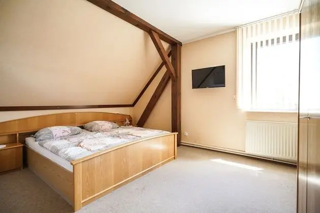 Basic Tek Büyük Yataklı Oda