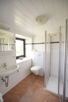 Basic Tek Büyük Yataklı Oda