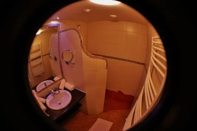 Business Dört Kişilik Oda, Engellilere Uygun