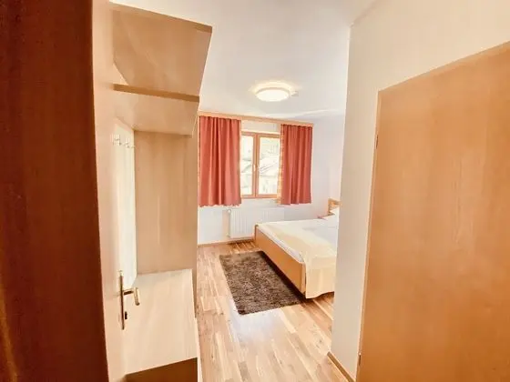 Economy Tek Büyük Yataklı Oda