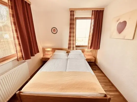 Economy Tek Büyük Yataklı Oda