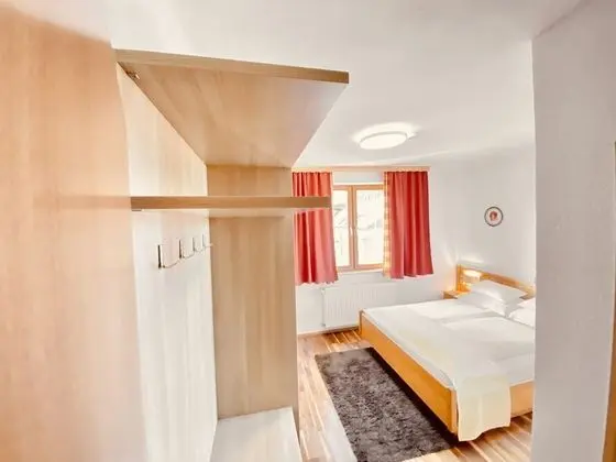 Economy Tek Büyük Yataklı Oda