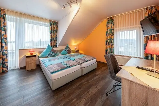 Büyük Yataklı Tek Kişilik Oda (House 1)