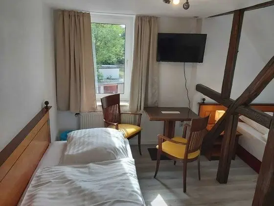 Standard Tek Büyük Yataklı Oda (Zimmer Nr. 2)