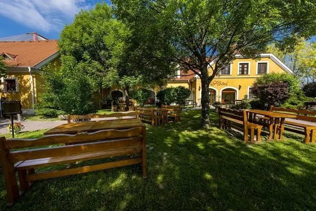 Basic Üç Kişilik Oda