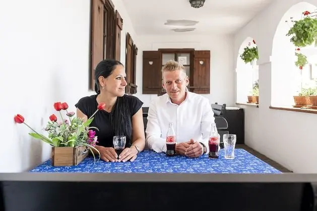 Basic Tek Büyük veya İki Ayrı Yataklı Oda