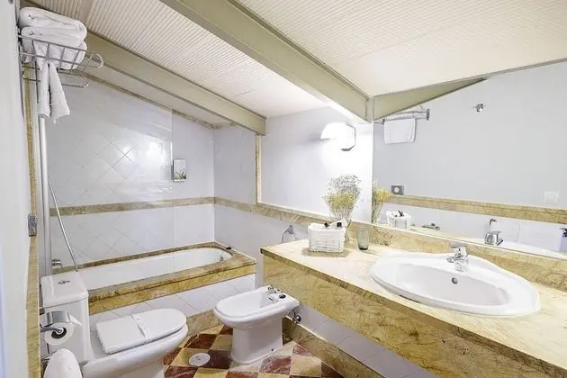 Junior Süit, Deniz Manzaralı (number 2 and 3)