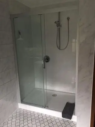 Tek Büyük Yataklı Oda, Sigara İçilmez