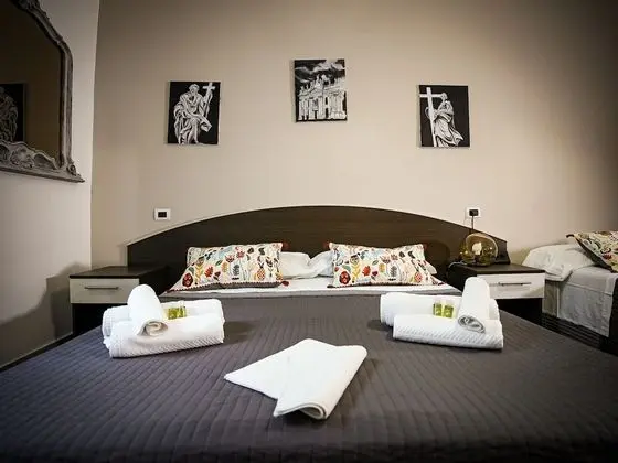 Tek Büyük Yataklı Oda