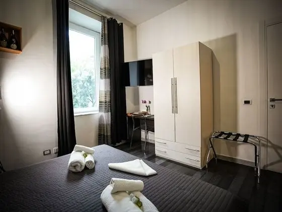 Tek Büyük Yataklı Oda