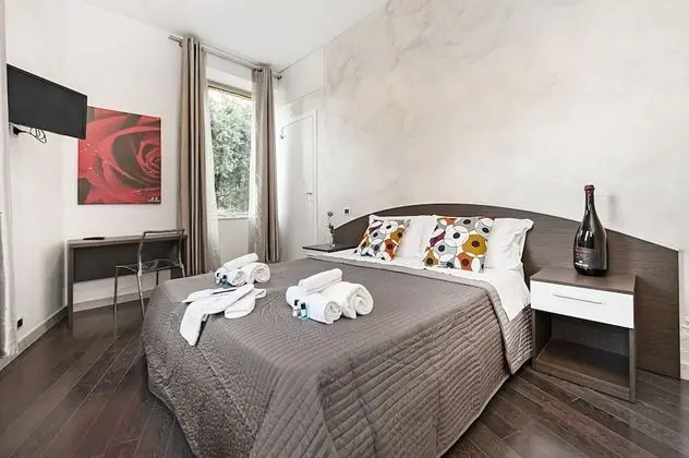 Tek Büyük Yataklı Oda