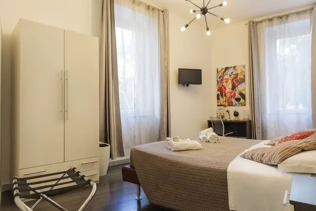 Tek Büyük Yataklı Oda