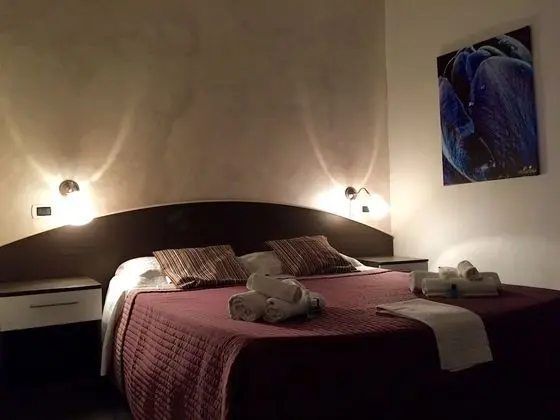 Tek Büyük Yataklı Oda