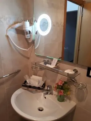 Tek Büyük Yataklı Oda, Özel Banyo