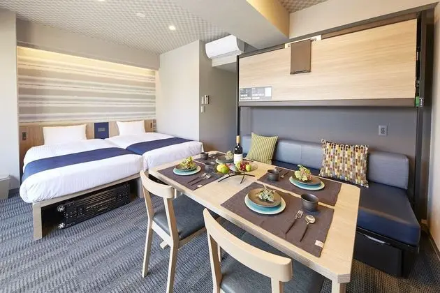 Superior Oda, Sigara İçilmez (King)