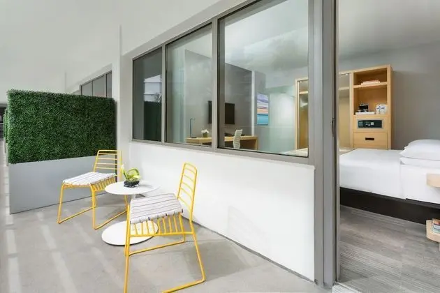Oda, 1 En Büyük (King) Boy Yatak, Balkon, Havuz Manzaralı