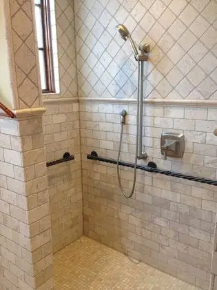 Oda, 1 En Büyük (King) Boy Yatak ve Çekyat (Casita)