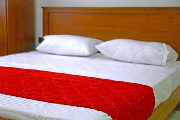 Deluxe Oda, Birden Çok Yatak, Sigara İçilmez