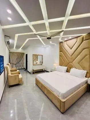 Deluxe Tek Büyük Yataklı Oda