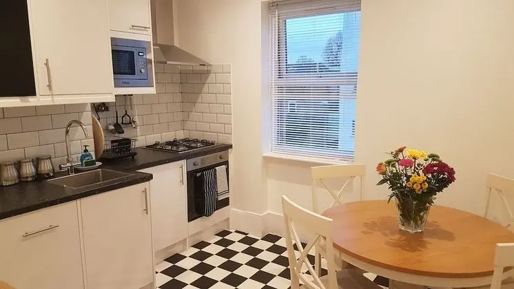 Basic Apart Daire, Banyolu/Duşlu (Apartment)