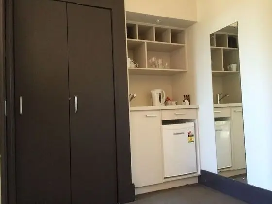 Süit, 1 En Büyük (King) Boy Yatak